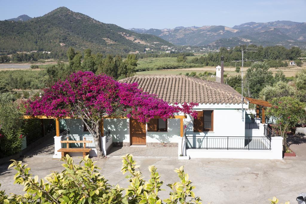 La Corte Degli Ulivi Cardedu Kültér fotó